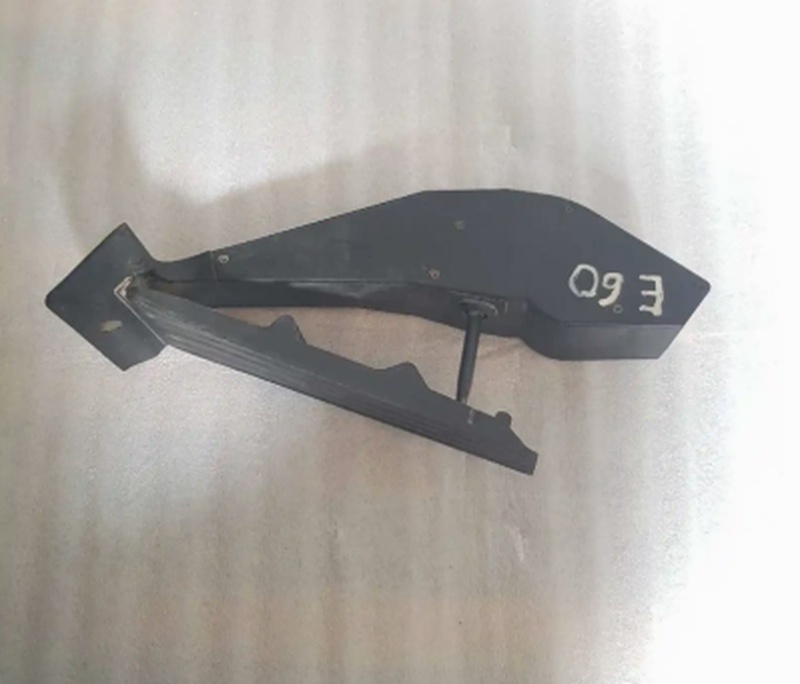 Педаль газа от BMW E60